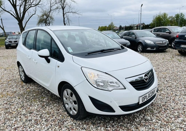 Opel Meriva cena 25600 przebieg: 171000, rok produkcji 2013 z Ostrołęka małe 277